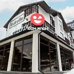 Bukville & Hotel