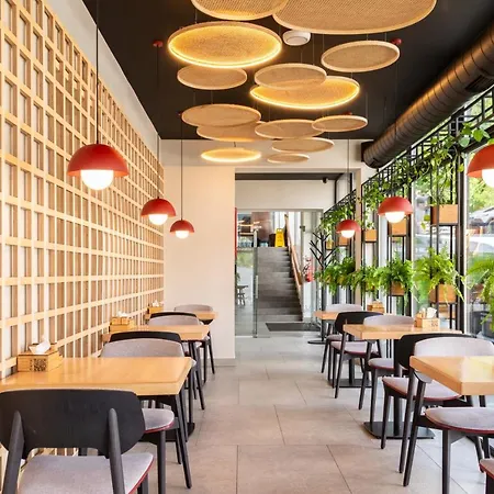 Hotell Bukville & 3*