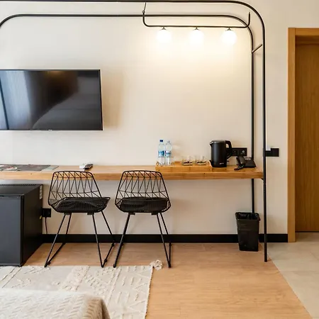 Bukville & Otel 3*