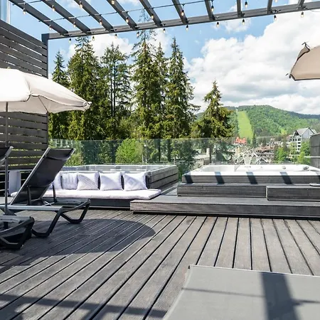 Bukville & Hotel 3*
